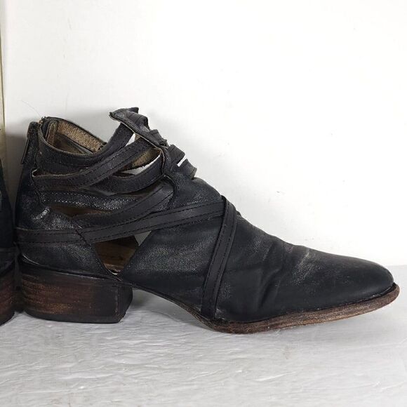 Freebird By Steven Women's Stair US8M Distressed Brown Leather Strappy Booties - Picture 6 of 12